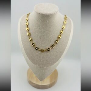 Stainless steel 18k plated Elegant Gold Chain Necklace